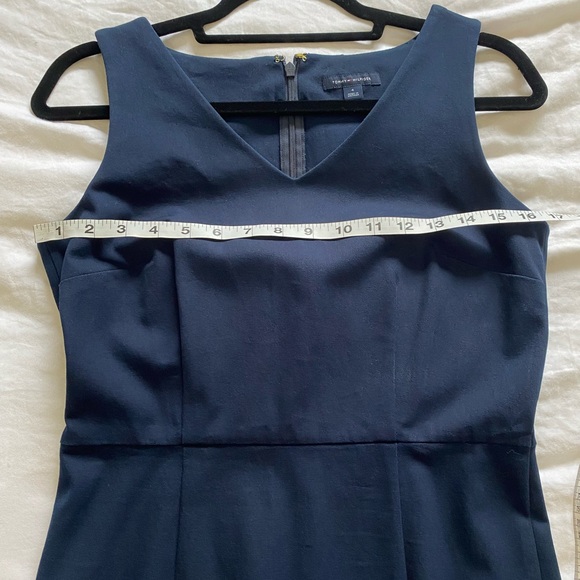 Tommy Hilfiger Navy Sheath Dress Size 4 - Picture 4 of 6